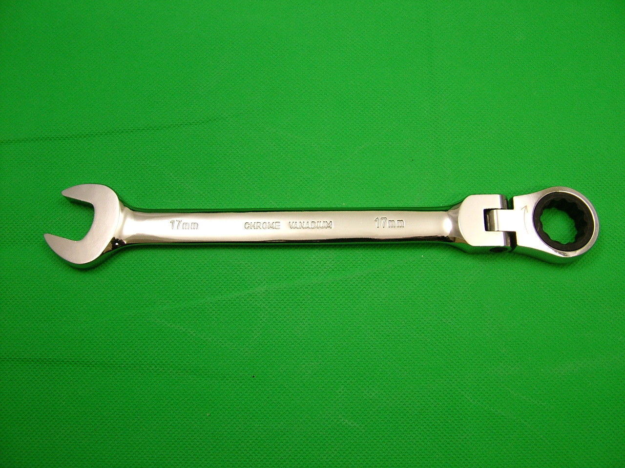 Flexible Ratchet Combination Spanner 17mm - Click Image to Close